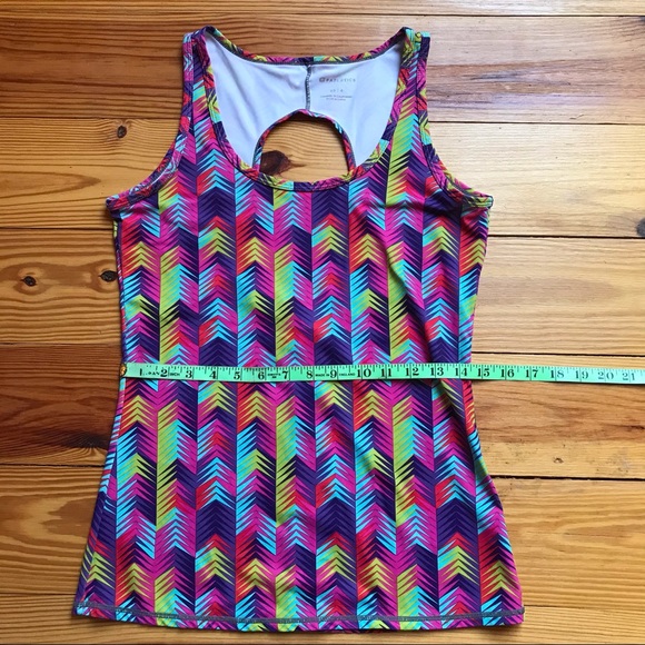 Fabletics Multi-color Chevron Open Back Tank Top, EUC, XS/S - Picture 7 of 11